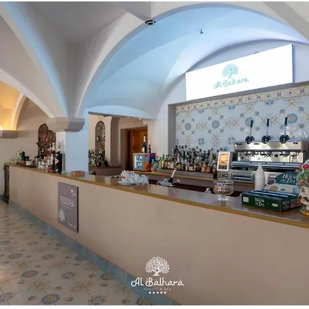 リゾート Al Balhara Suites & パレルモ